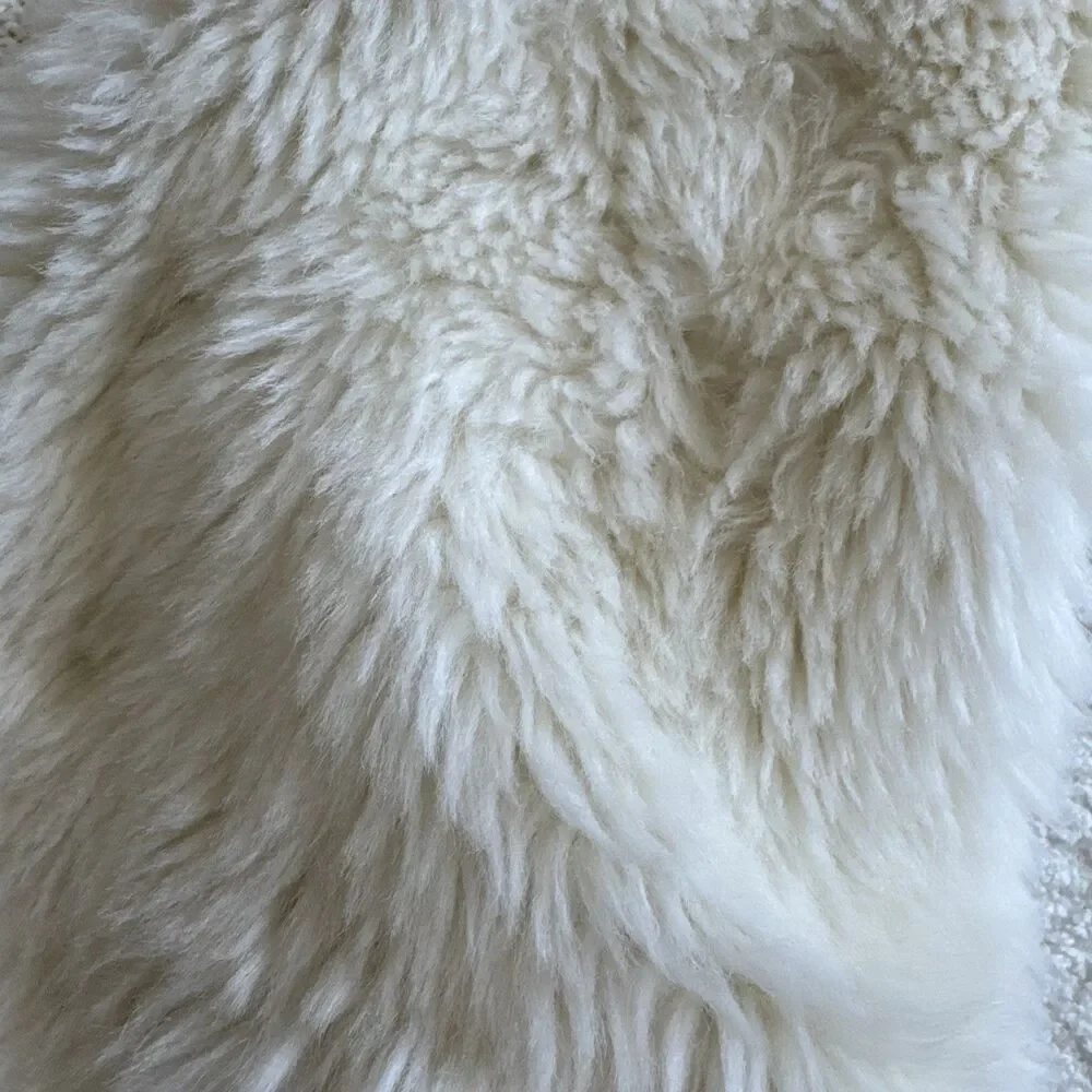 Girl's MAX STUDIO Ivory Faux Fur Sleeveless Sweater Vest Size L 14